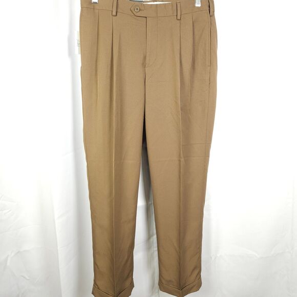 NWT Jos A. Bank Mens 33x30 Tan Pleated Cuffed Water Stain Repellent Dress Pants - Picture 1 of 7